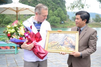 United States Embassy in Vietnam visits Phong Nha – Ke Bang